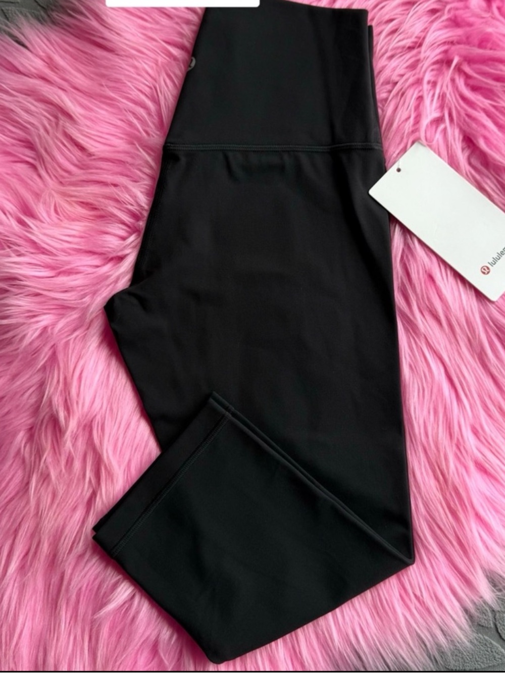 Lululemon size 8 align crop 17” Black Leggings